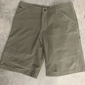 Men’s Kuhl shorts